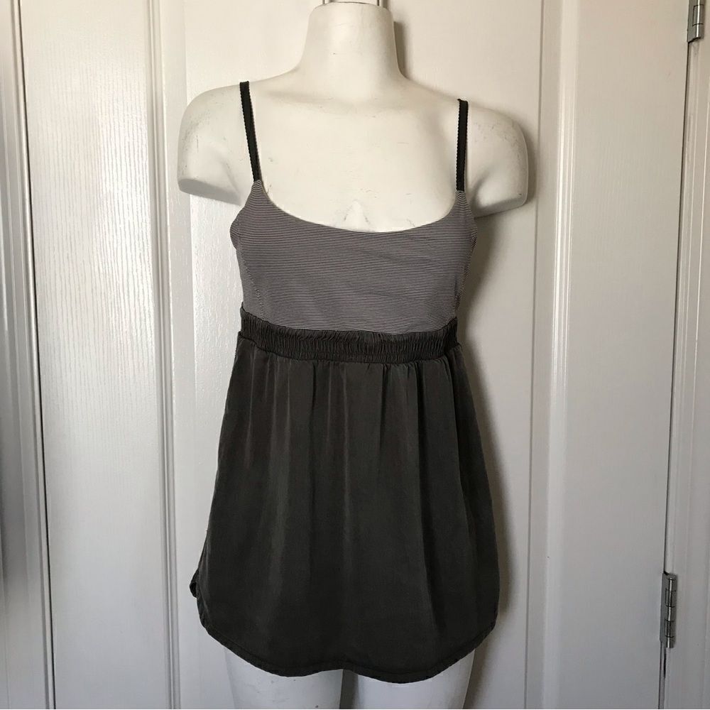 Lululemon tank top shirt